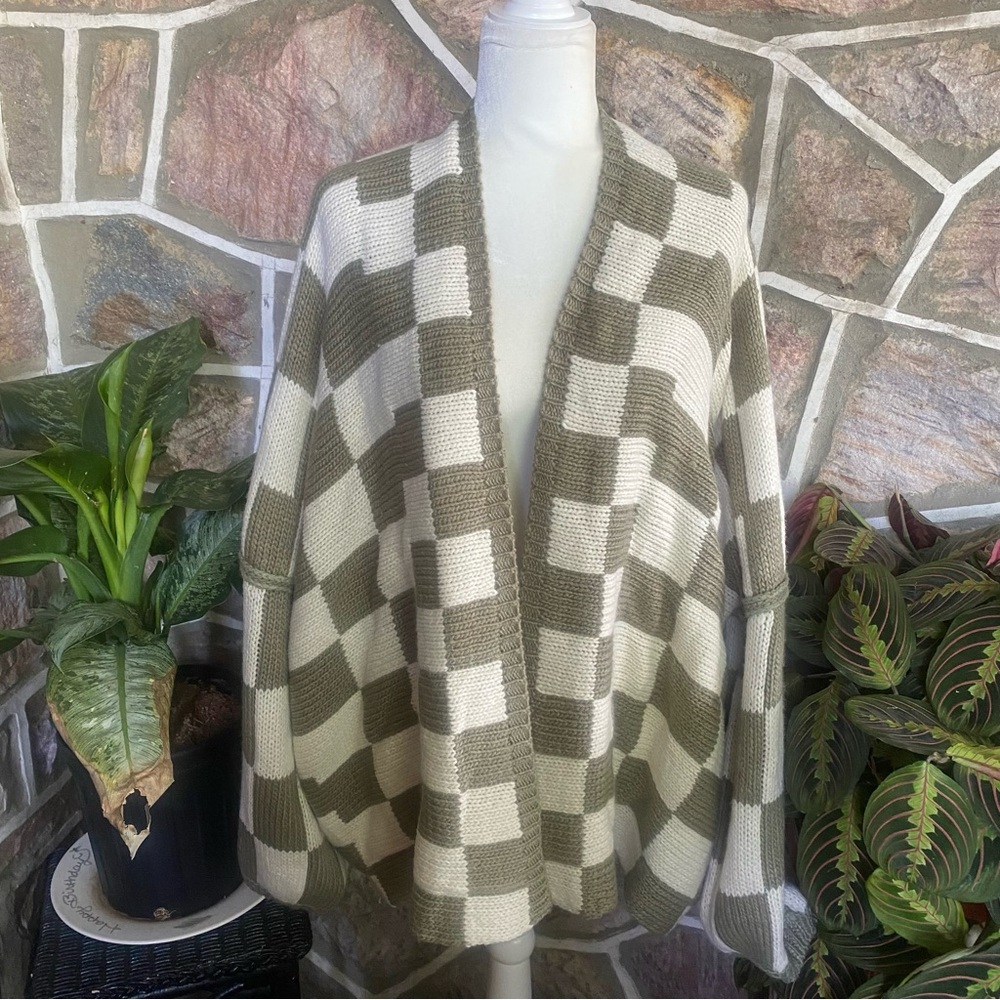 NWOT CJLA checkered sweater